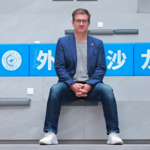Sascha Kurfiss Gastdozent Ningbo Wanli University